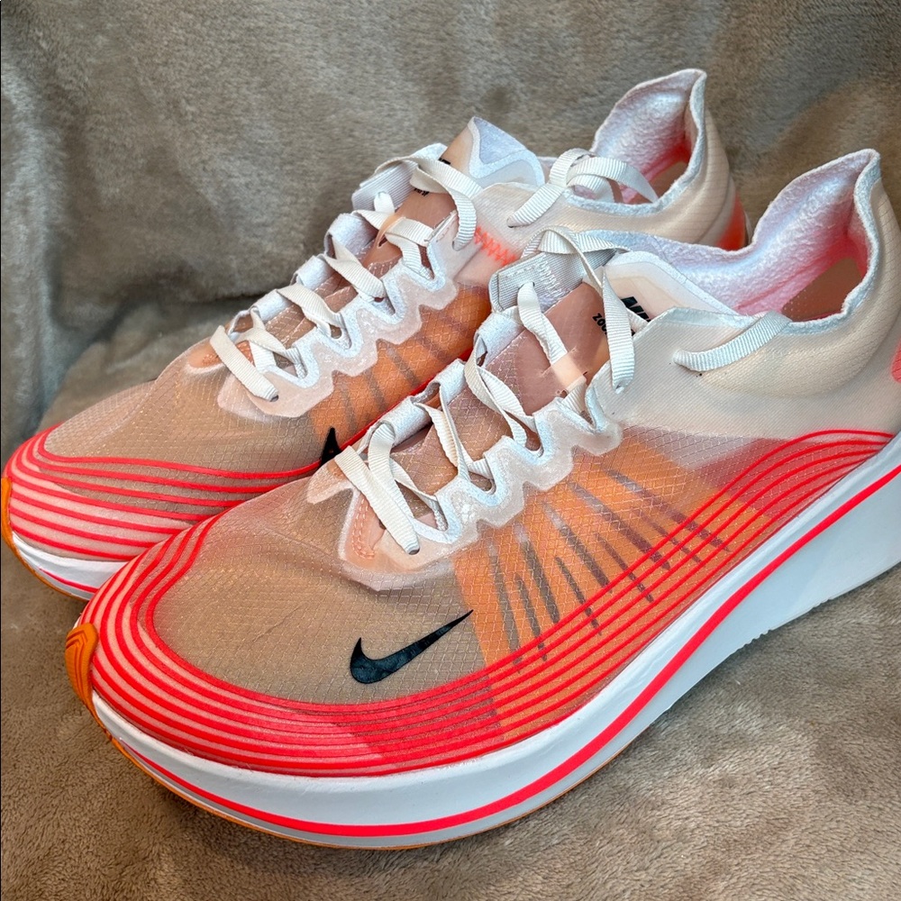 Mens Nike Running INNOV CNCPT - ZM FLY DSGN V7.2 - size 10.5